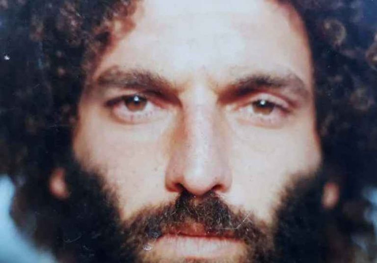 בסימן נר ופעמון